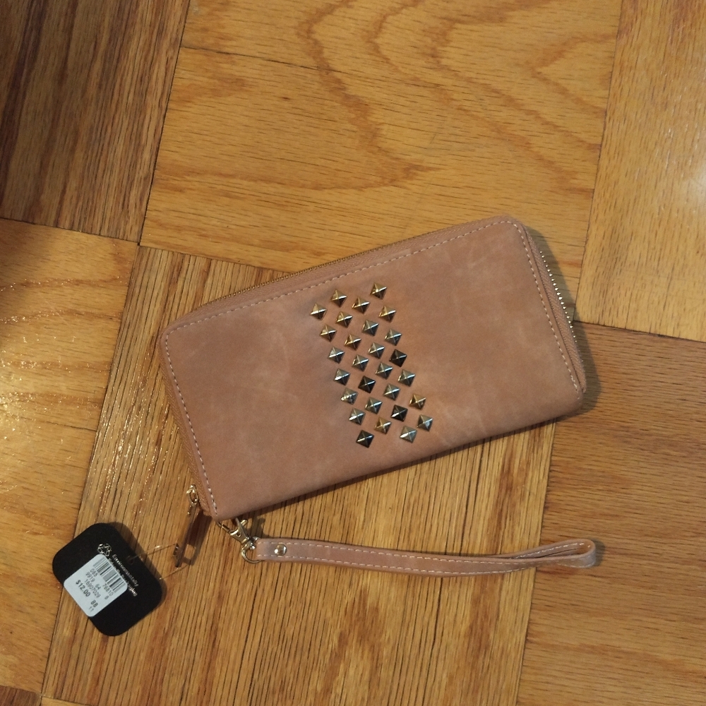 Wristlet